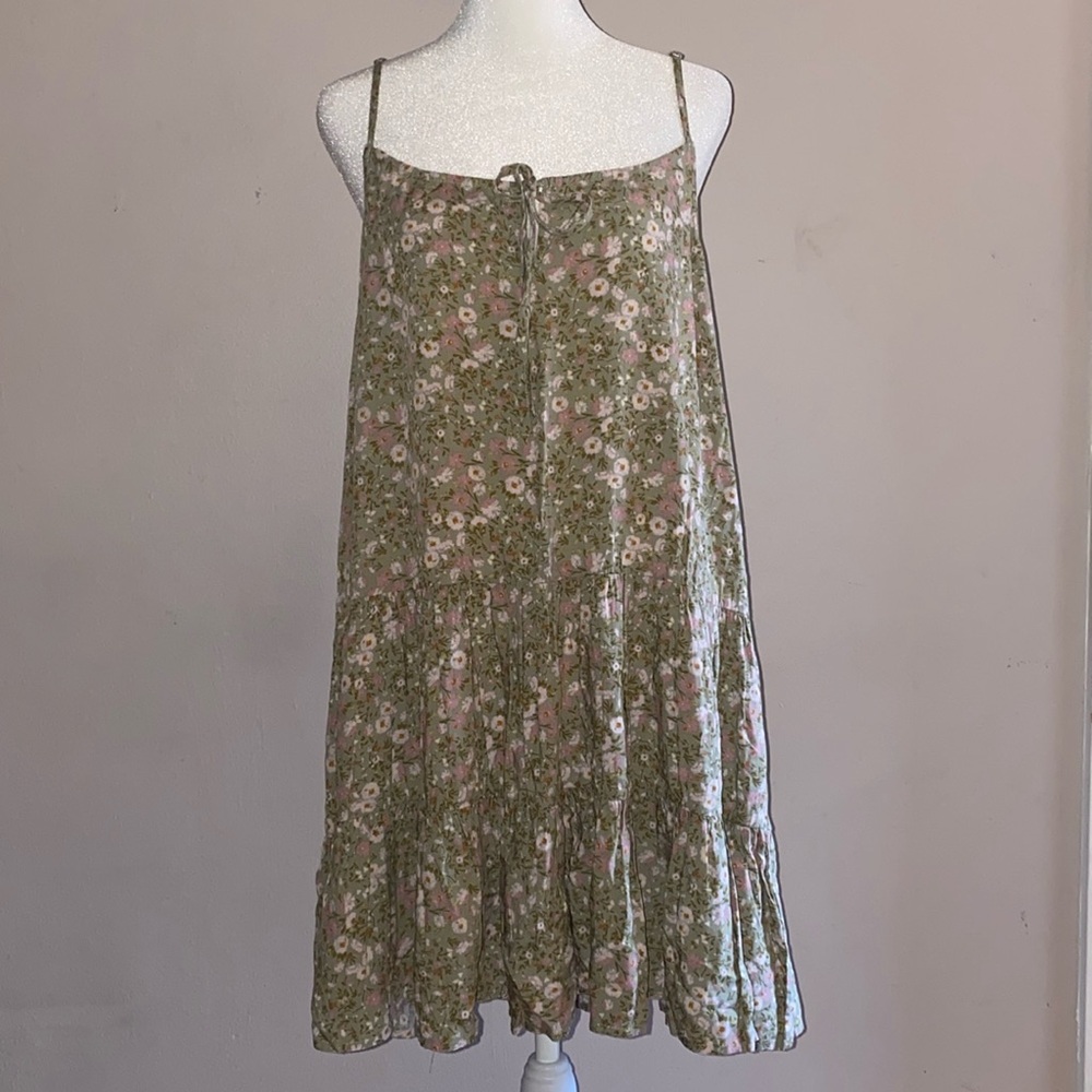 Dress Forum Tiered Floral Sundress